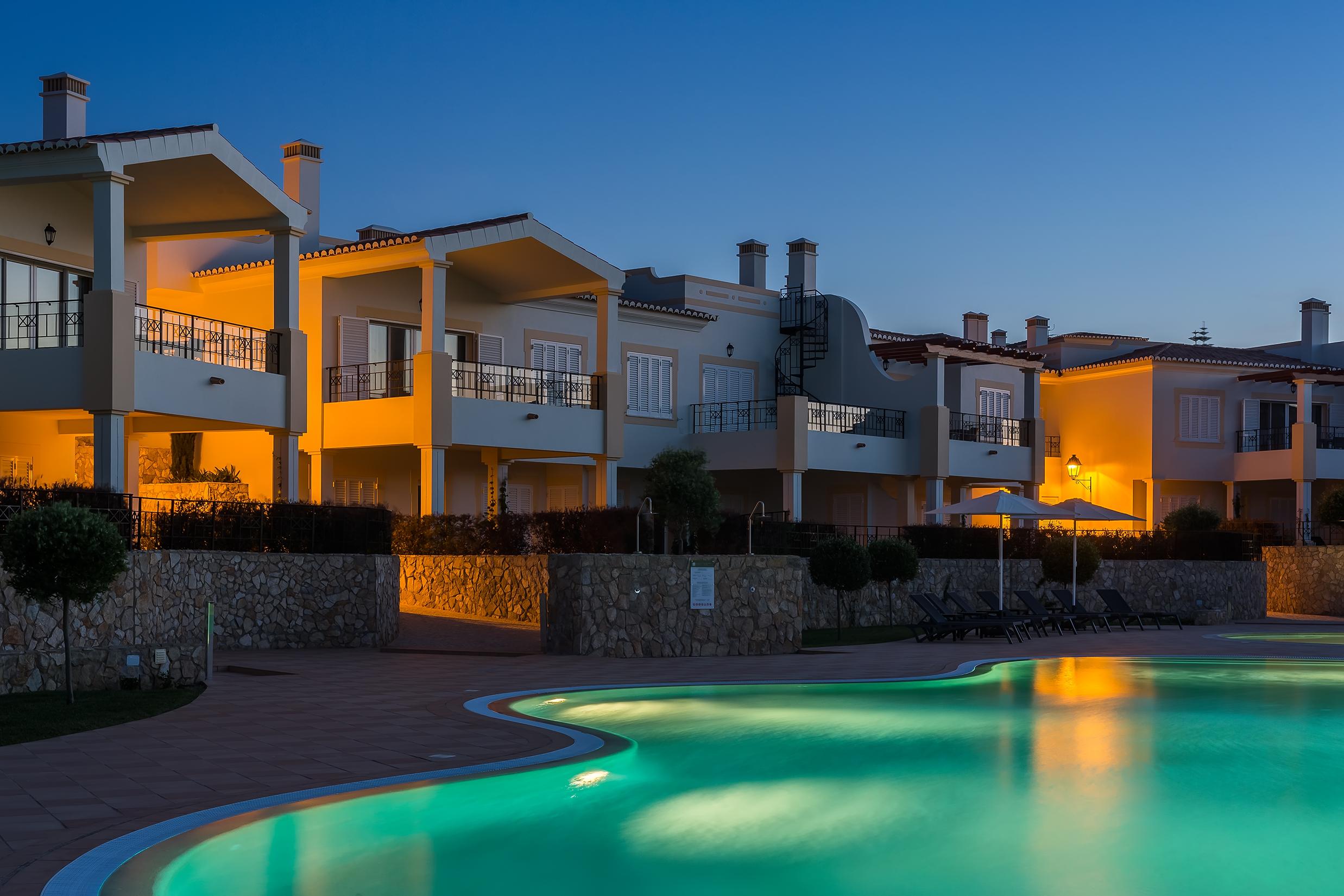 Nau Salema Beach Village Eksteriør bilde